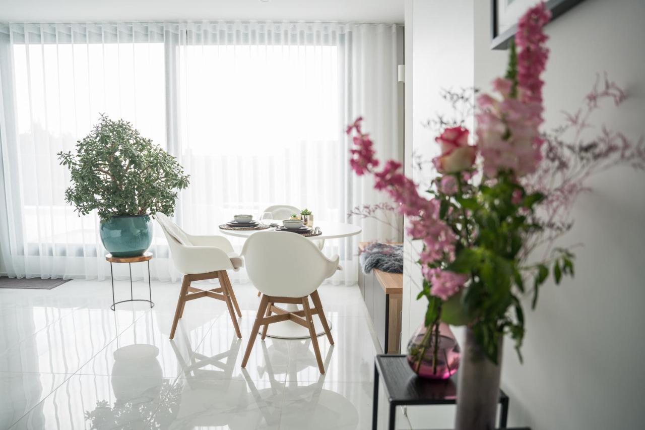 Blue Yvey Apartment トルホウト エクステリア 写真