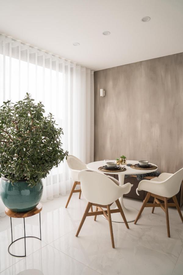 Blue Yvey Apartment トルホウト エクステリア 写真